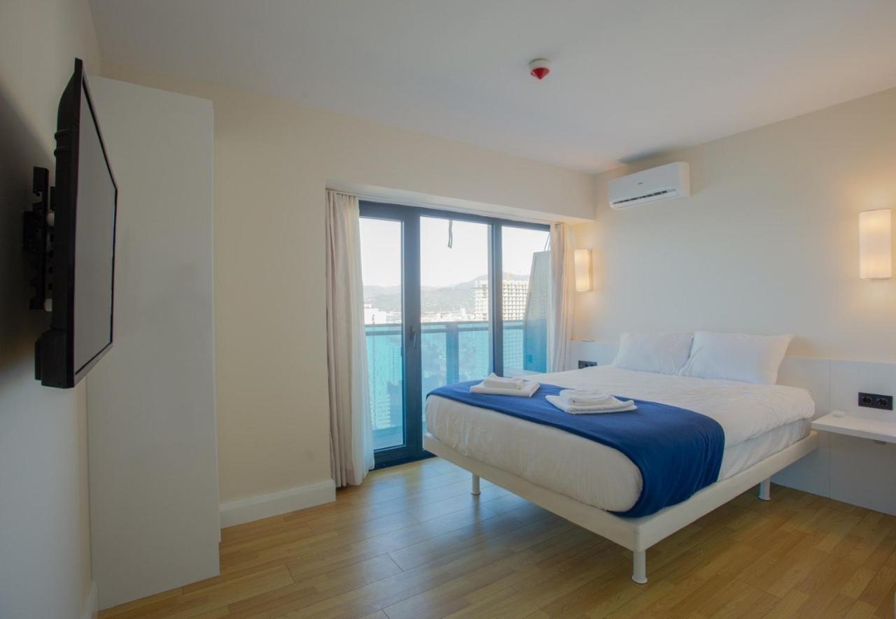 Orbi City - Aparthotel Near The Beach Batumi Exterior foto